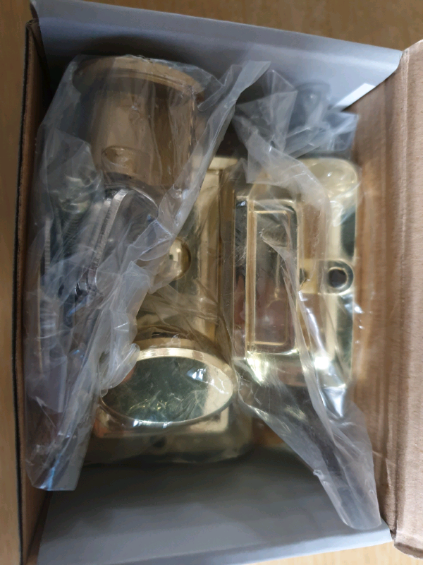 SMITH & LOCKE TRAD-BRS-60 TRADITIONAL NIGHT LATCH BRASS EFFECT 60MM BA