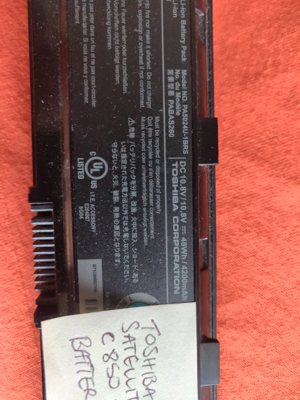 image for Toshiba Satellite C850-1CO - Untested