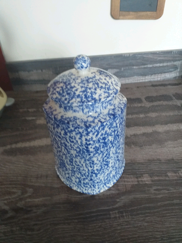 image for Lidded pot