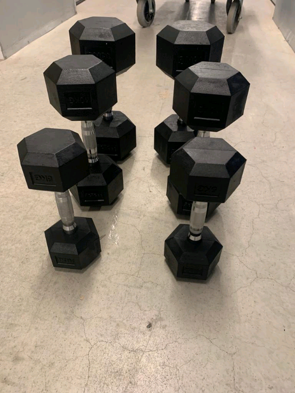 New- 2x15kg , 2x10kg and 2x5kg rubber hex dumbbells