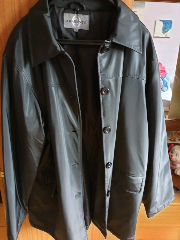 image for Ladies black mac size 16 in vgc