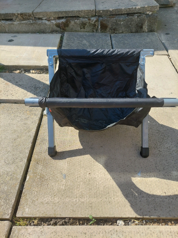 Outwell coolbox stand 