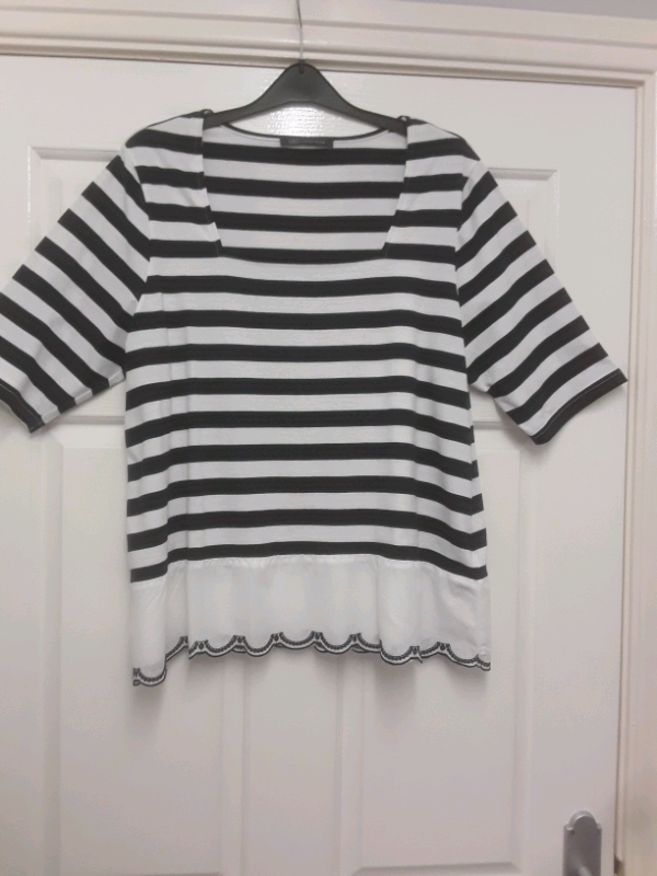 image for M&S STRIPED TOP SIZE 16 (NEW)