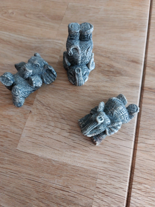 image for 3 cute elephant ornaments from past times 
