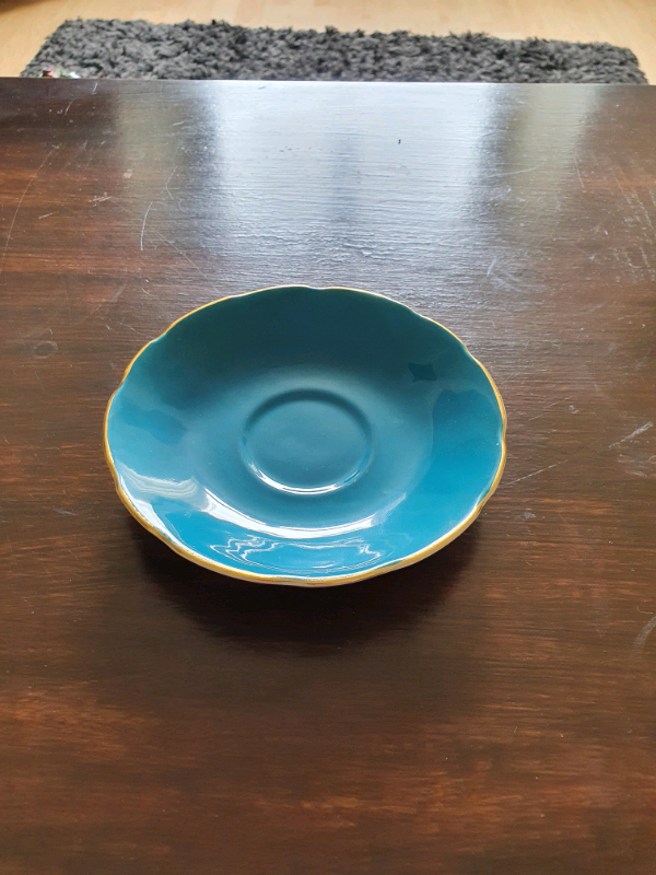 15 Royal Sutherland bone China saucers / side plates