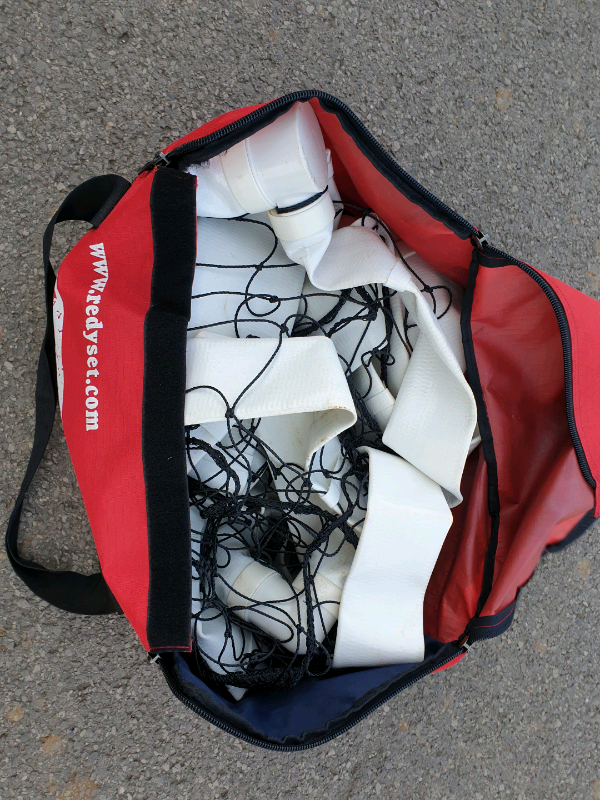 I goal inflatable goal with bag in good used condition can deliver