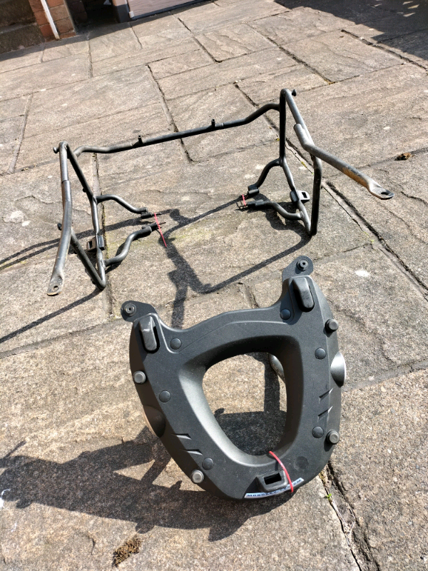 BMW R1200GS Givi Monokey frame