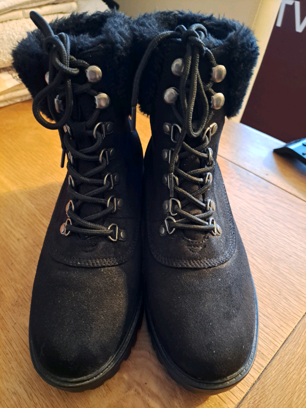 Black boots in Great Yarmouth, Norfolk Gumtree