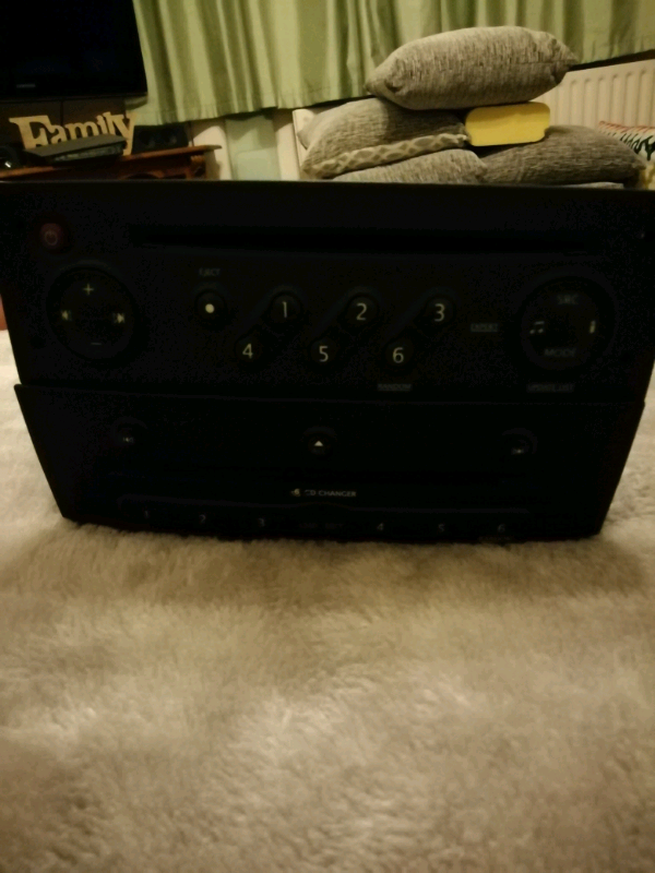Renault Mégane, Laguna so on radio with 6 cd 