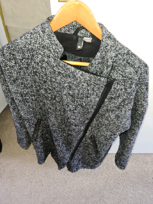 Womans wool coat size 10