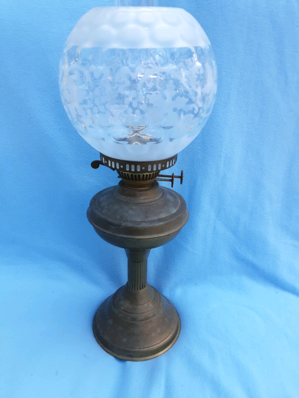 image for Antique Brass Twin Wick Oil Lamp 