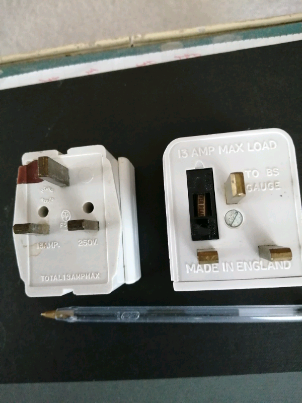 2 x 13amp 3 way plug adapters 