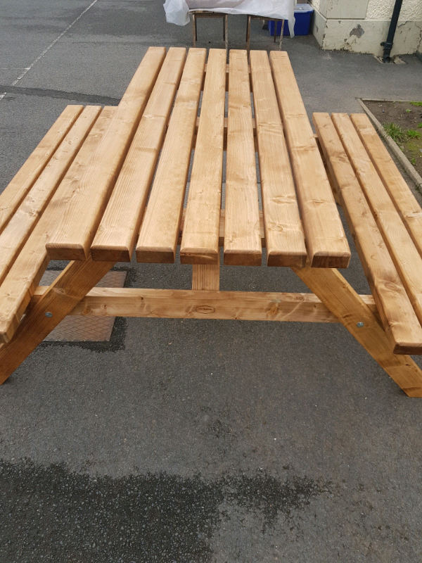 Heavy duty picnic table