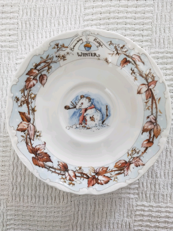 image for Royal Doulton Brambly Headge 'Winter'