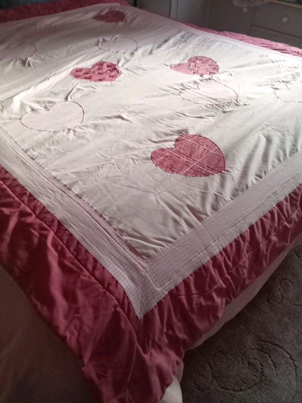 Comforter 58" X 77"
