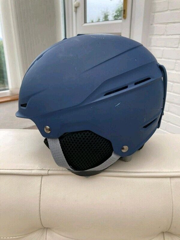image for Kids helmet - ski skate bike 