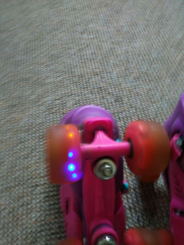 SFR Quad Skating - Lightning Huricane