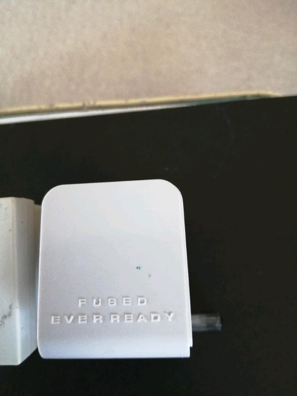 2 x 13amp 3 way plug adapters 