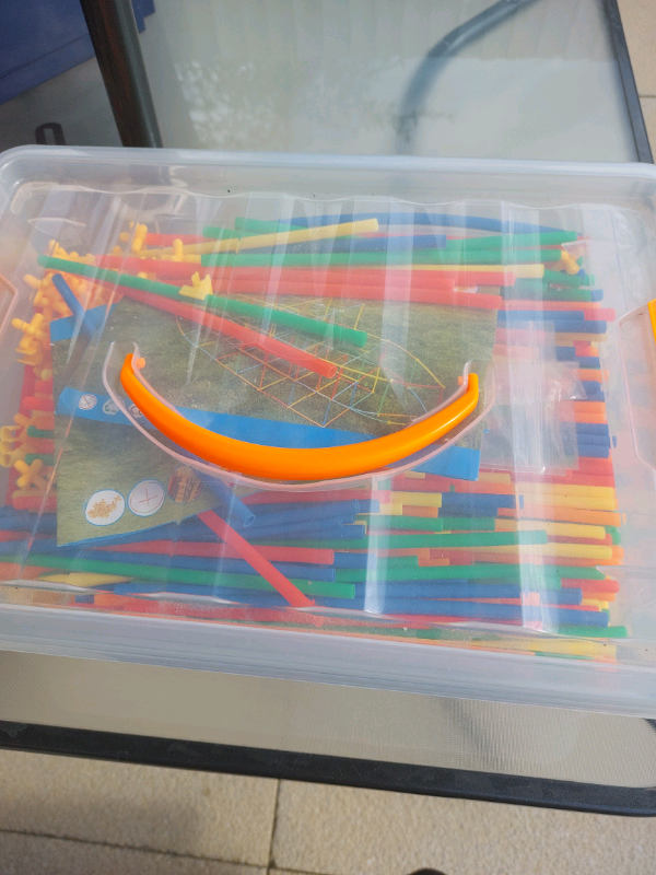 Building Straws & Connectors