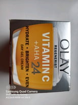 Half price Olay Regenerist Vitamin C day gel