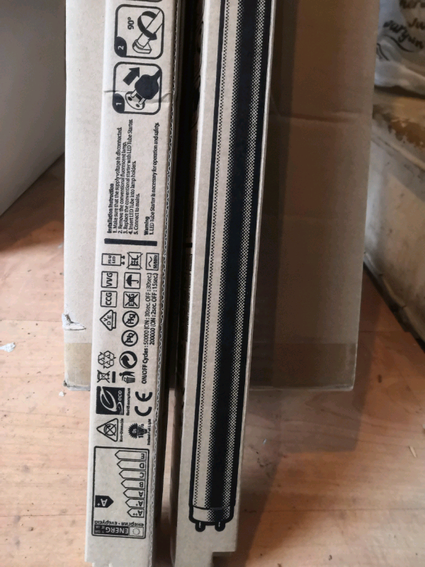 image for **£3** Samsung LED tube 1200mm 
