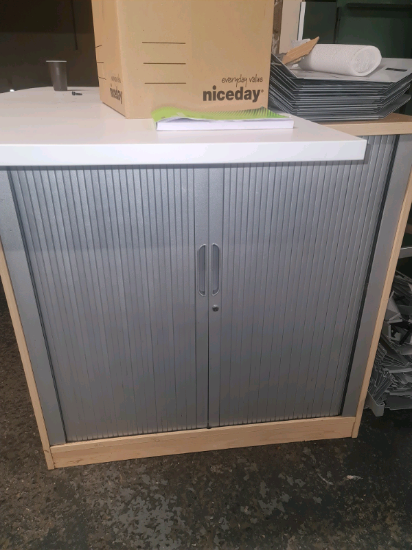 image for Office tambour 