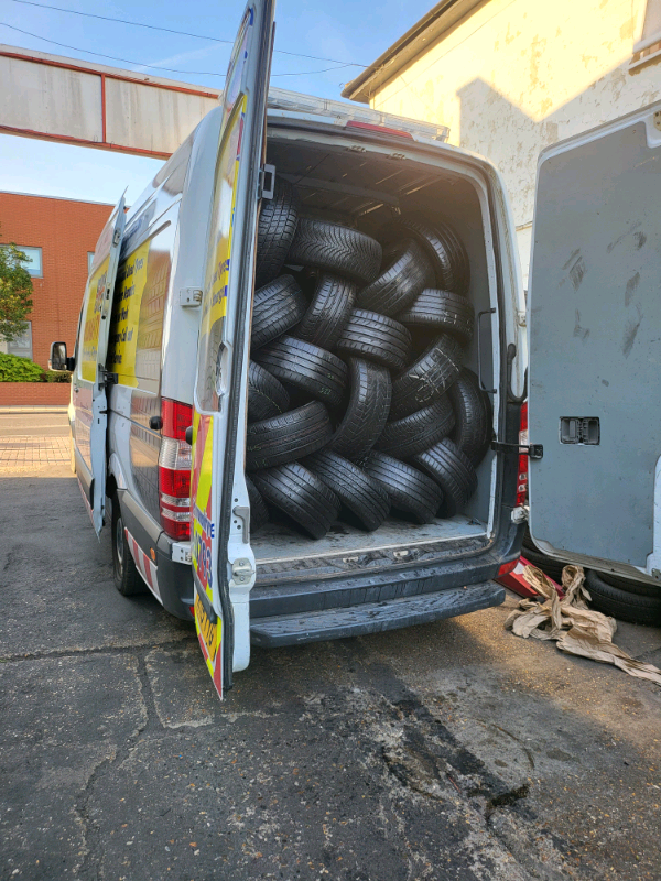 Mobile Tyre Fitter - Loughton 