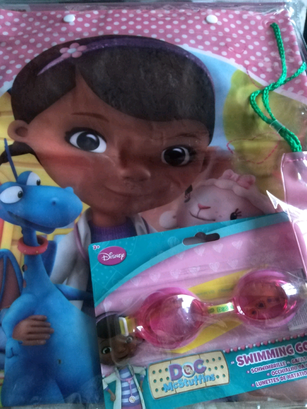 Swimbag and goggles set *Brand new*