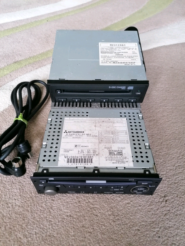 Radio/CD Player MZ313063Z+6Disc Auto Changer