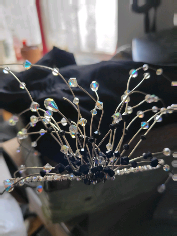 image for Tiara for wedding 