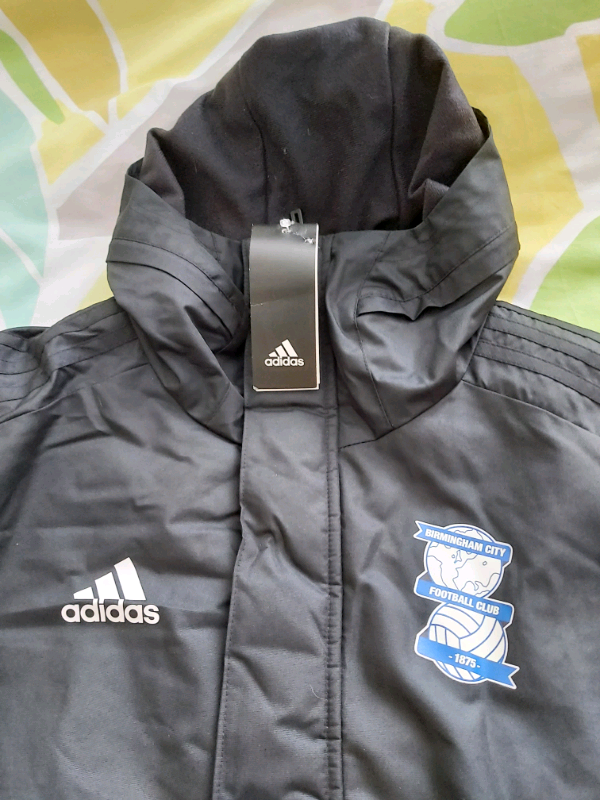 Adidas Coat size medium brand new labels attached 