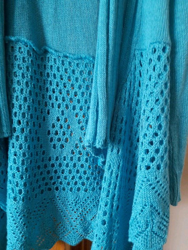 Ladies knitted sweater small/medium