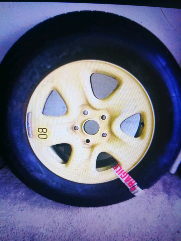 Suzuki grand vitara spare wheel and tyre