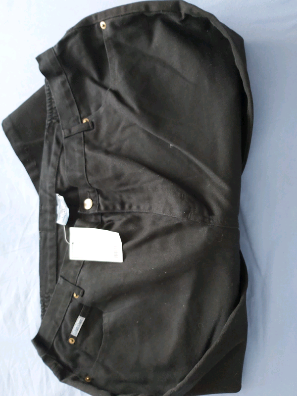 Ladies brand new jeans siz 26 with labels 