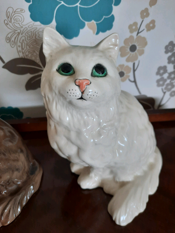 Beswick Persian Cats