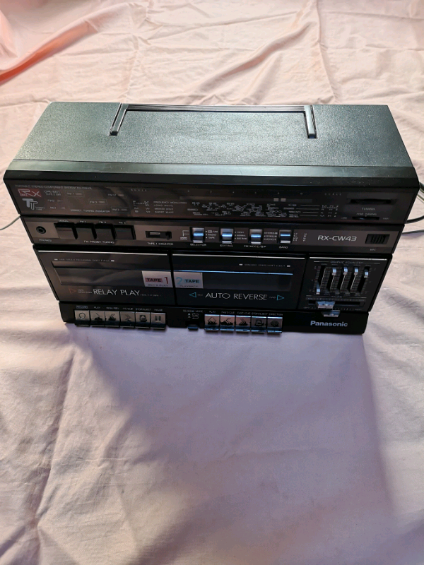 Retro Panasonic twin Cassette tape/Radio. Full working order. 