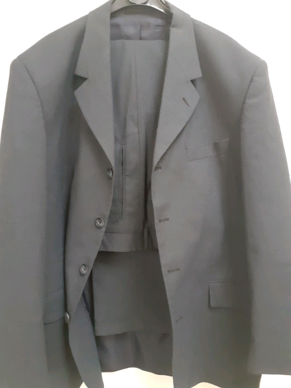 image for MENS 2 PIECE SUIT by REVERE