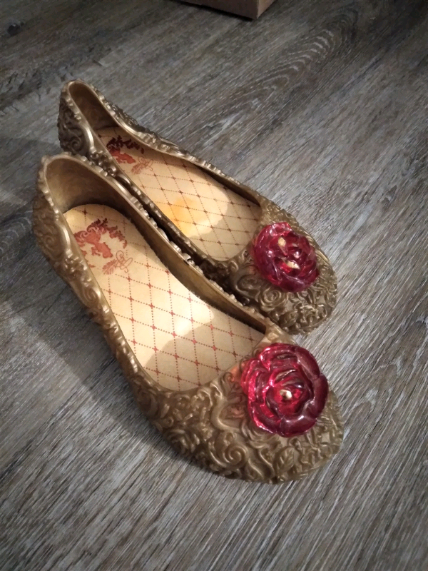image for Dressing up shoes - Disney Belle size 7/8