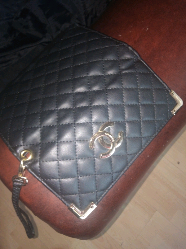 Lady's purse ( Brand New )