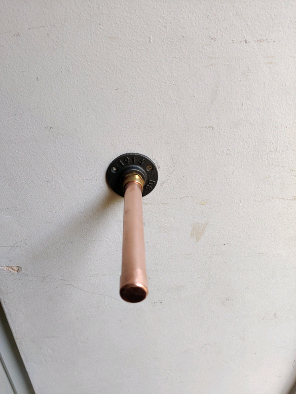 Industrial Designed Single Prong Copper Pipe Shelf Brackets 