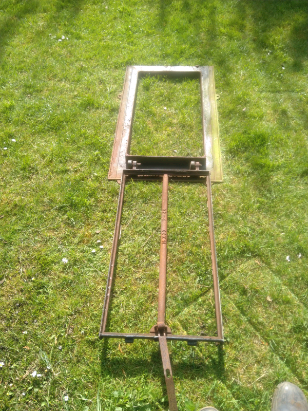 Cast-iron roof light window lights