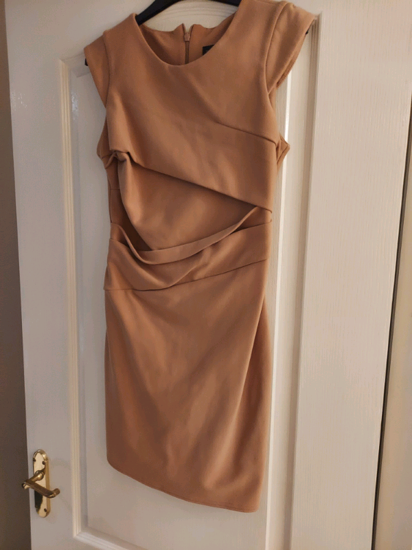 image for CHRISTMAS PARTY DRESSES 