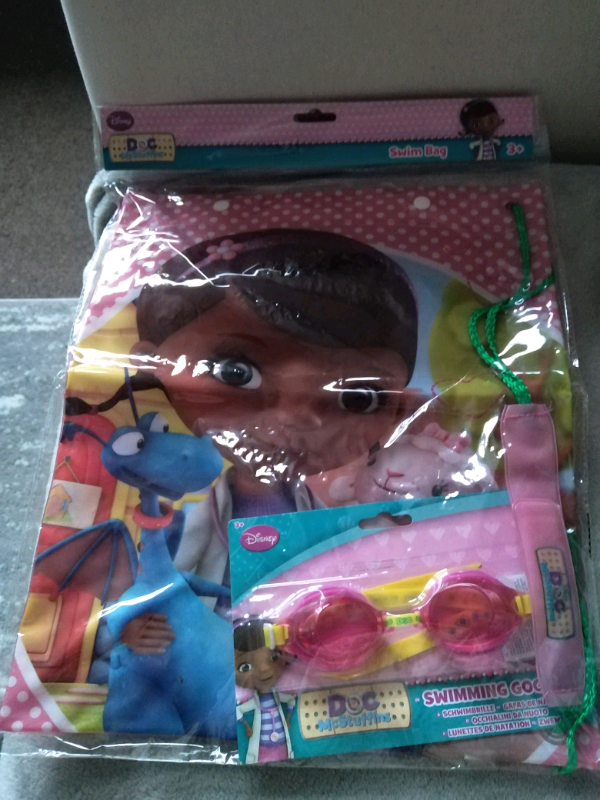 Swimbag and goggles set *Brand new*
