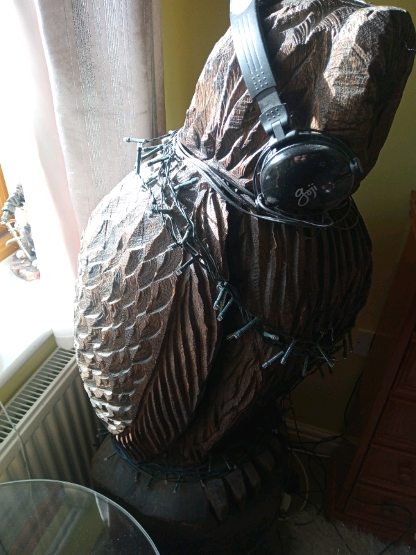 Large Oak Carving Owl Eagle Bench.