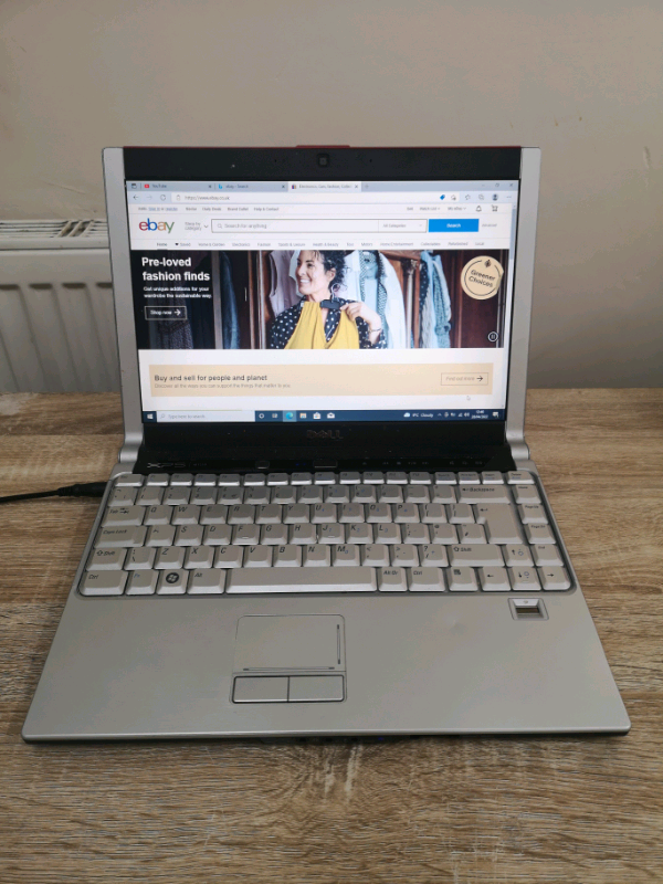 Classic Dell Xps hdmi Laptop on Windows 10.