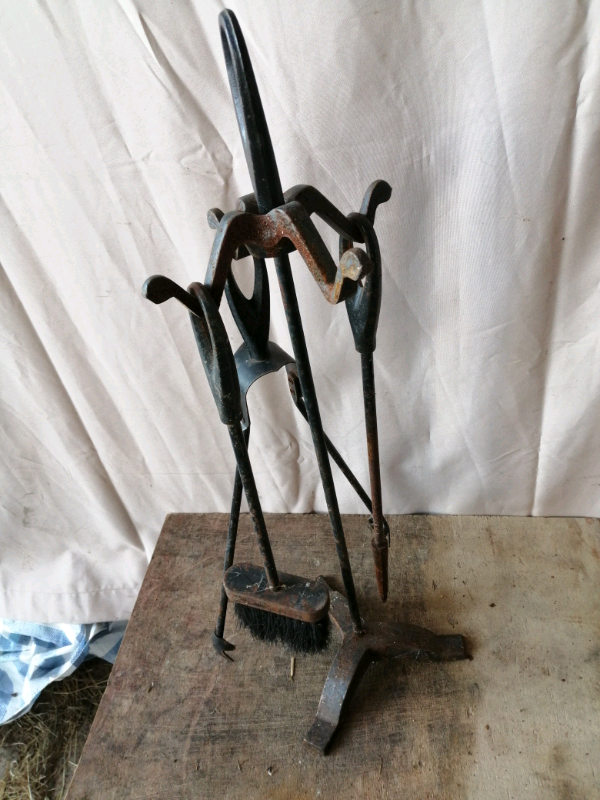 Vintage fireside companion set