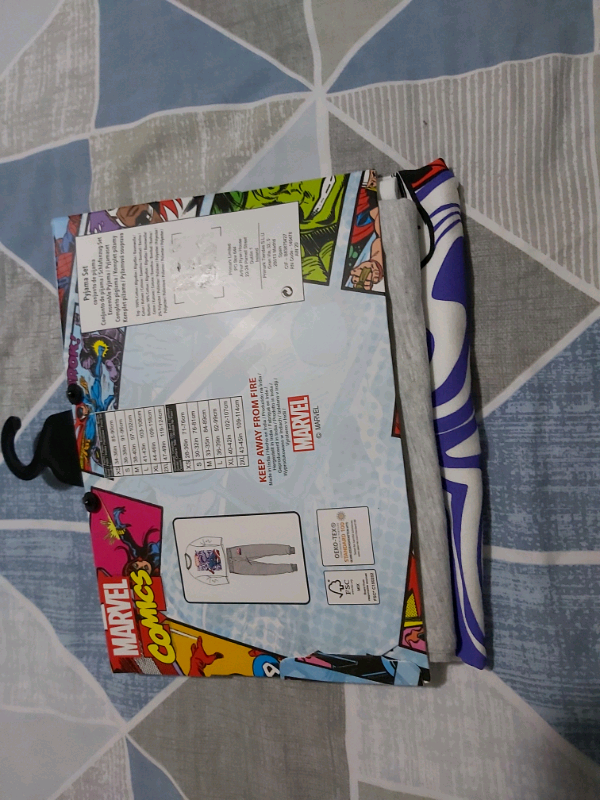 MARVEL mens Pyjama Set size Small brand new 
