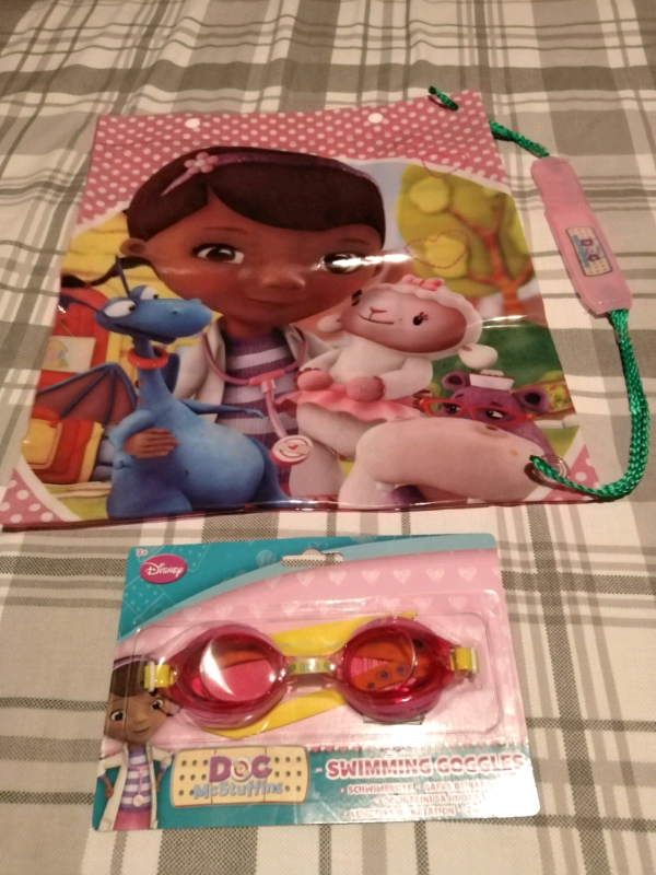 image for Swimbag and goggles set *Brand new*