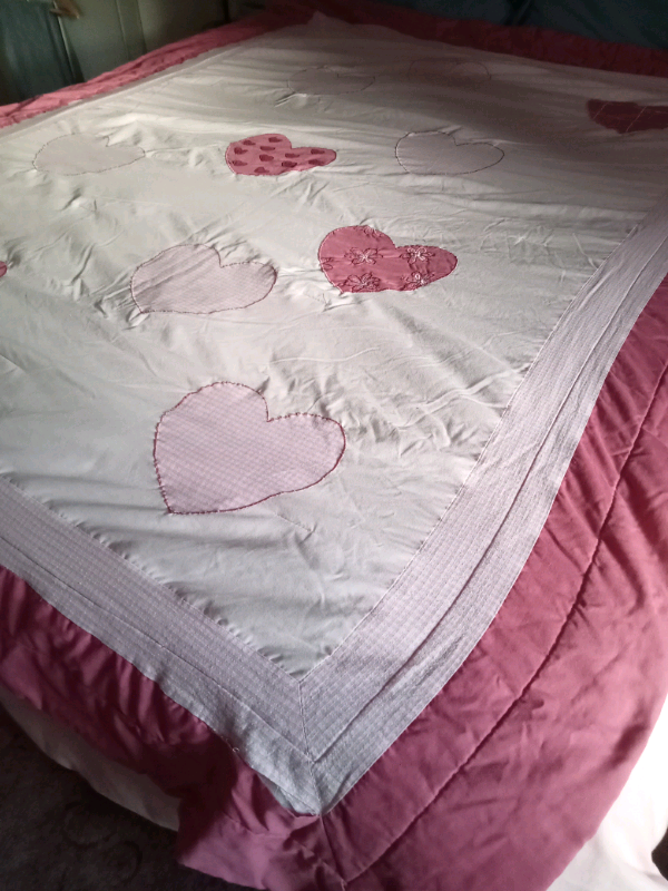 Comforter 58" X 77"
