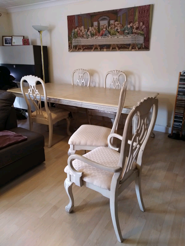 Malaysian Light Wood Dinning Table With 6chairs